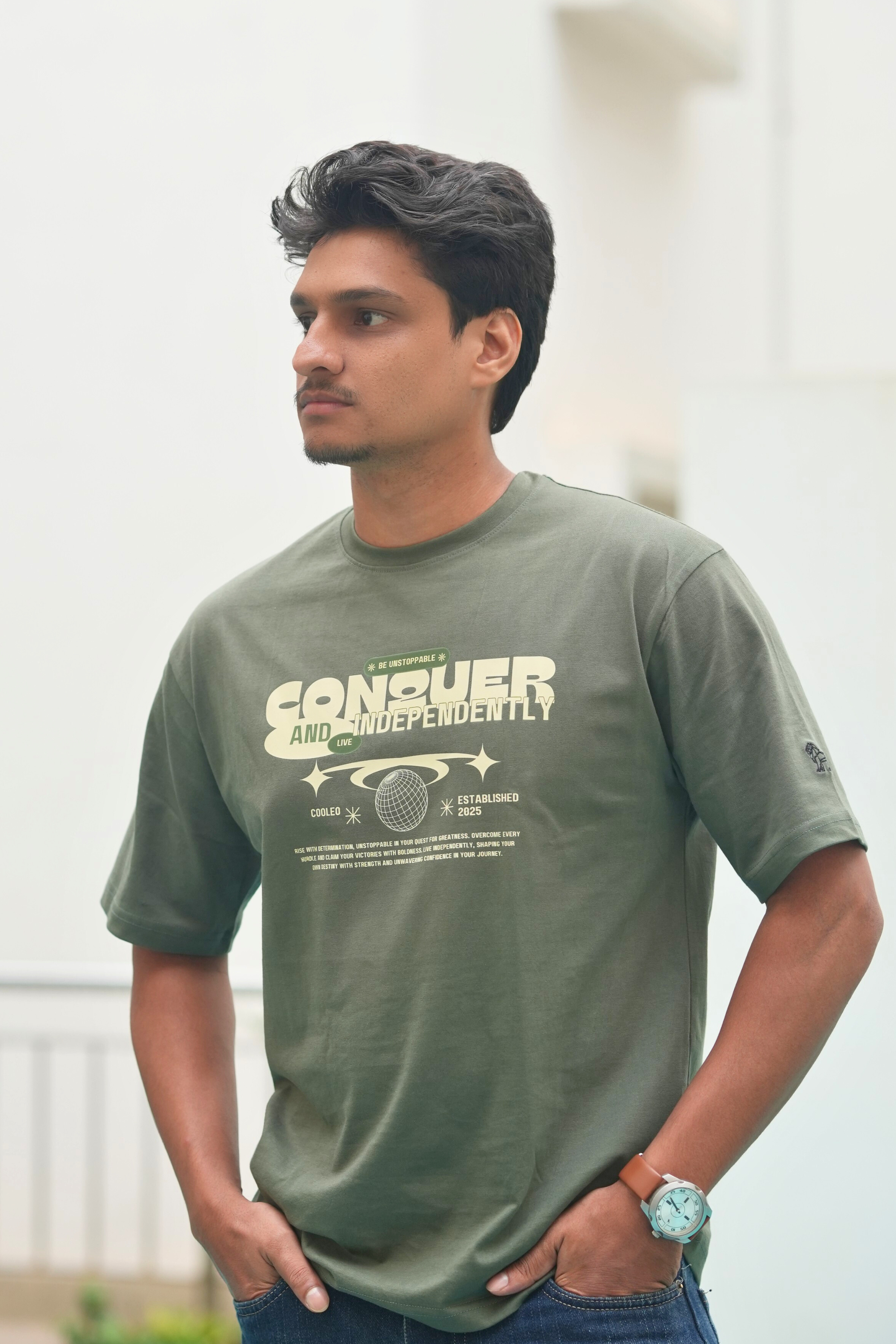 Conquer Olive Drift olive green oversized t-shirt front view – Cooleo India