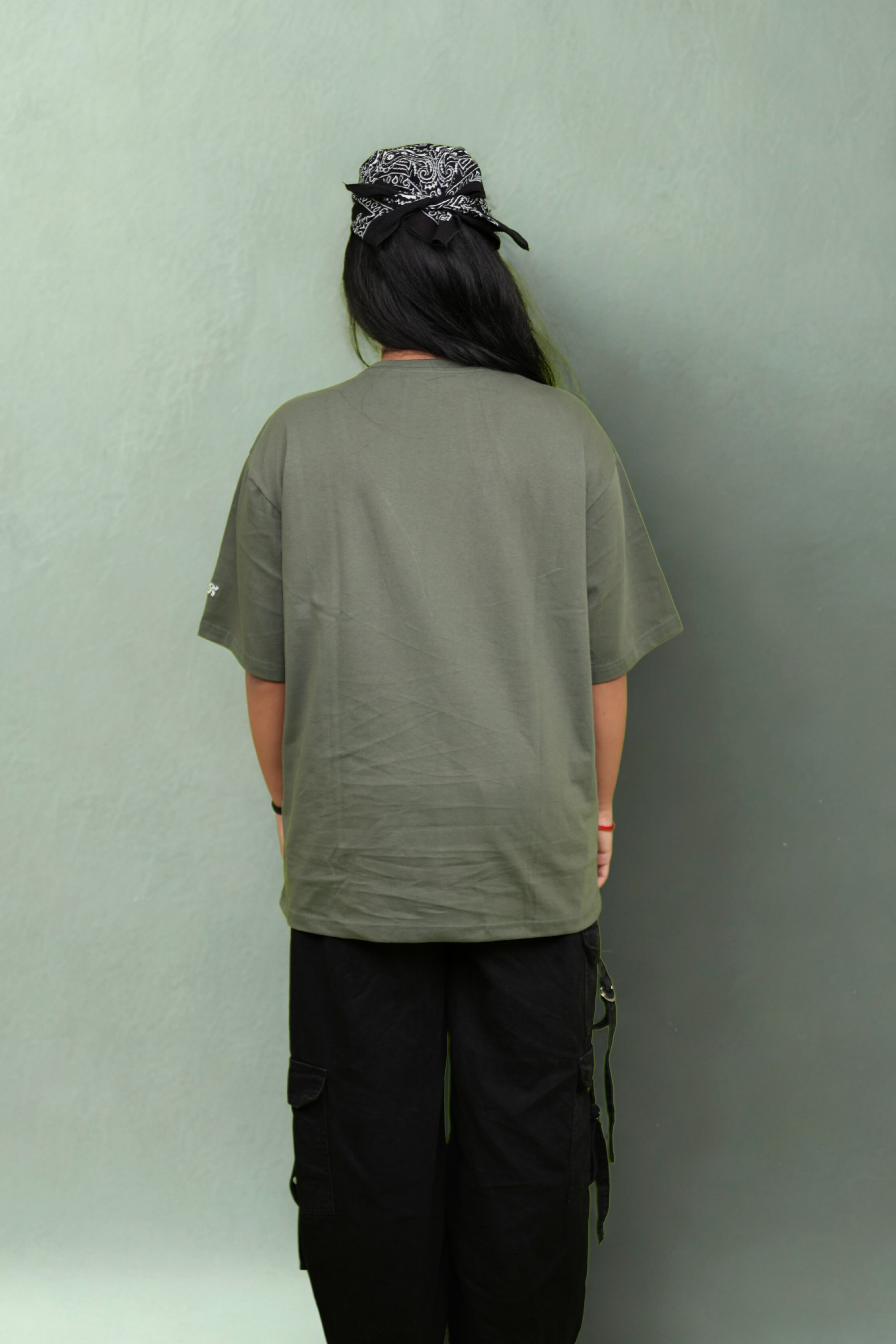 Conquer Olive Drift olive green oversized t-shirt back view – Cooleo India