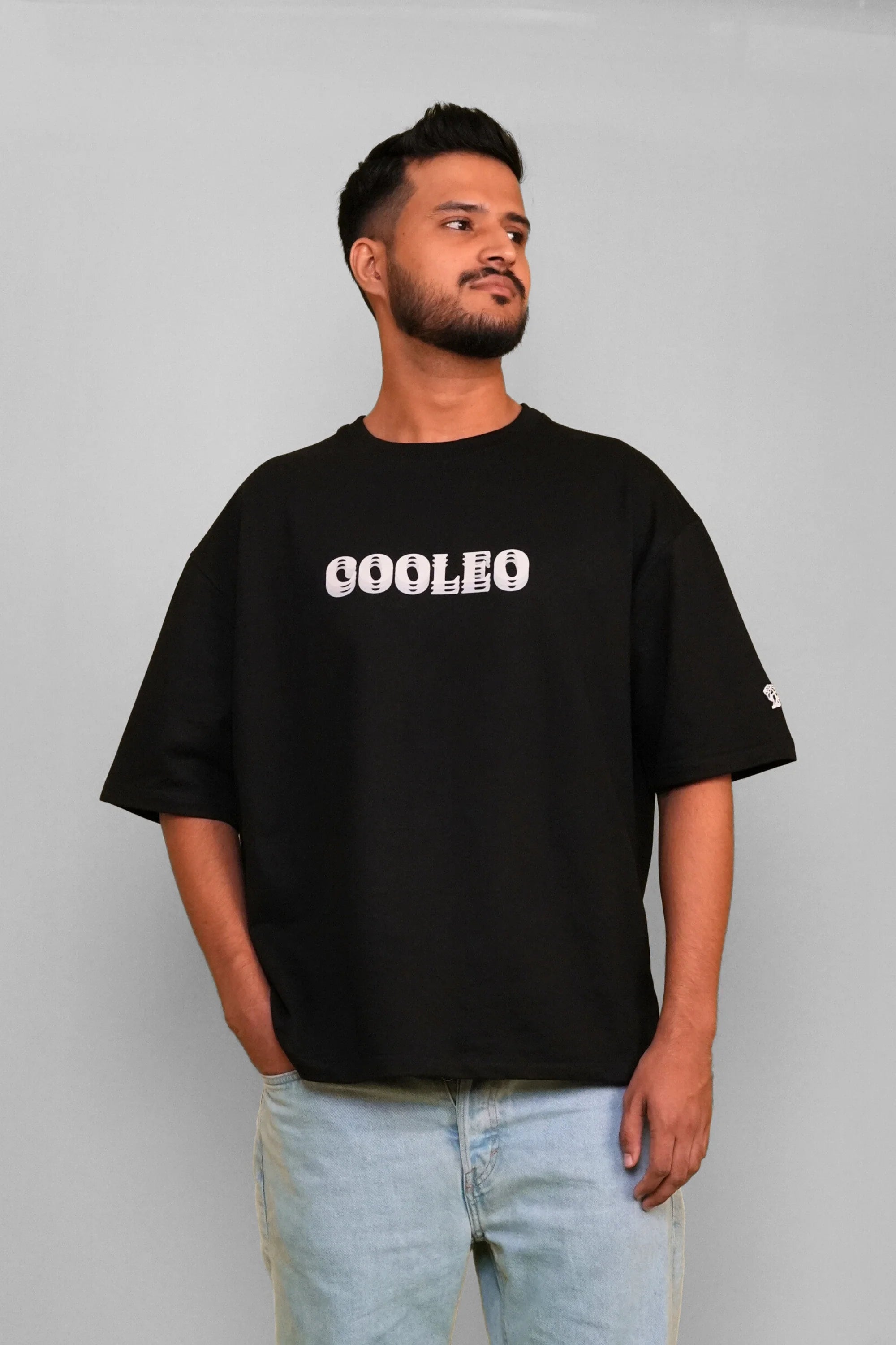 Midnight Rise Luxe black oversized t-shirt front view – Cooleo India