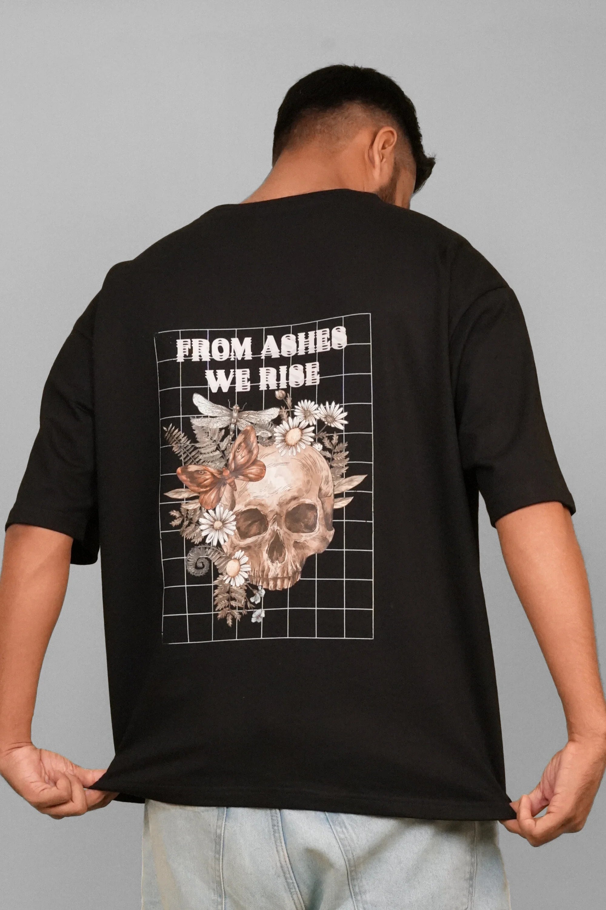 Midnight Rise Luxe black oversized t-shirt back view – Cooleo India