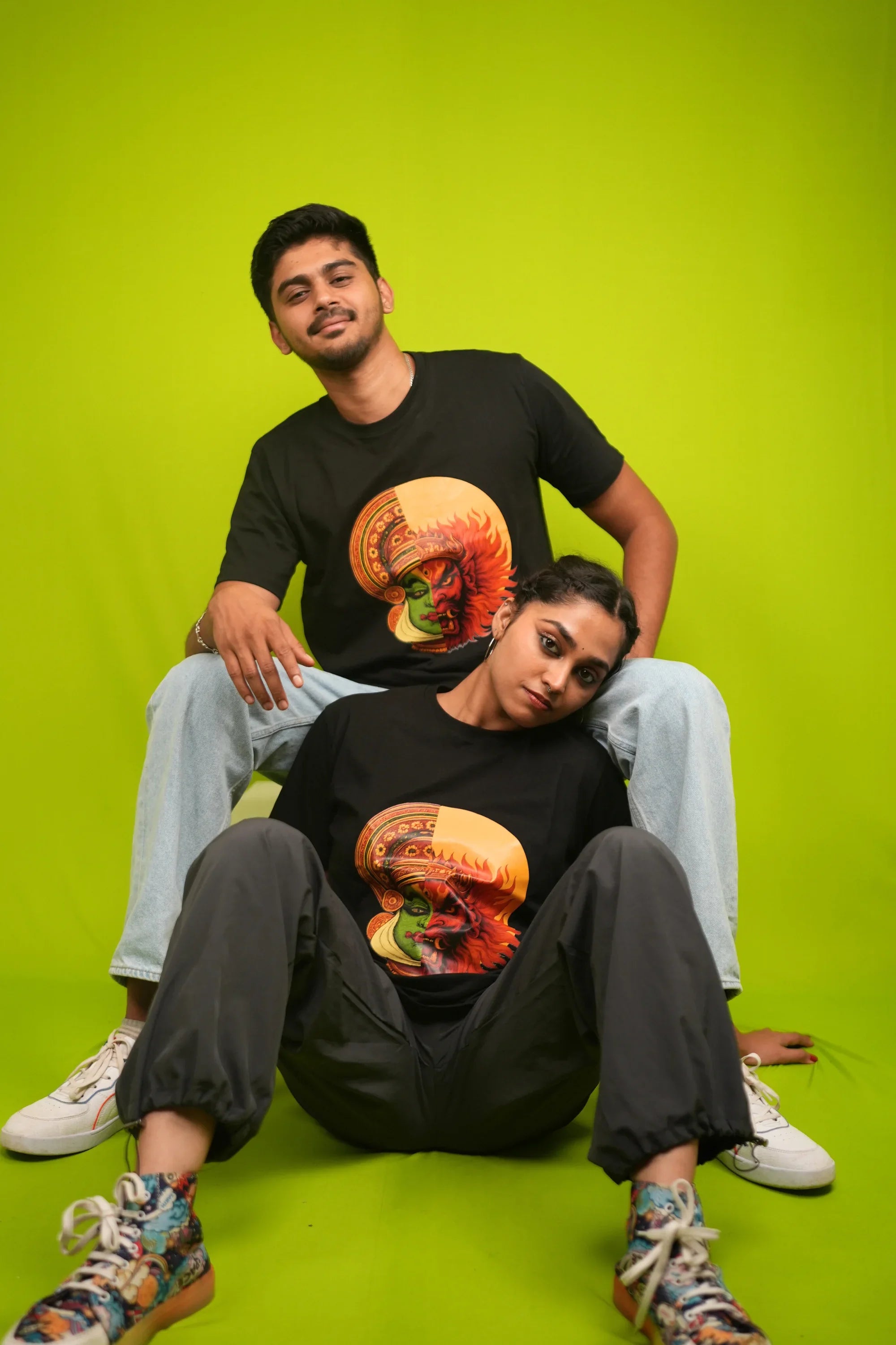 Model wearing Kathakali Fusion black regular fit Kathakali tee – Cooleo India