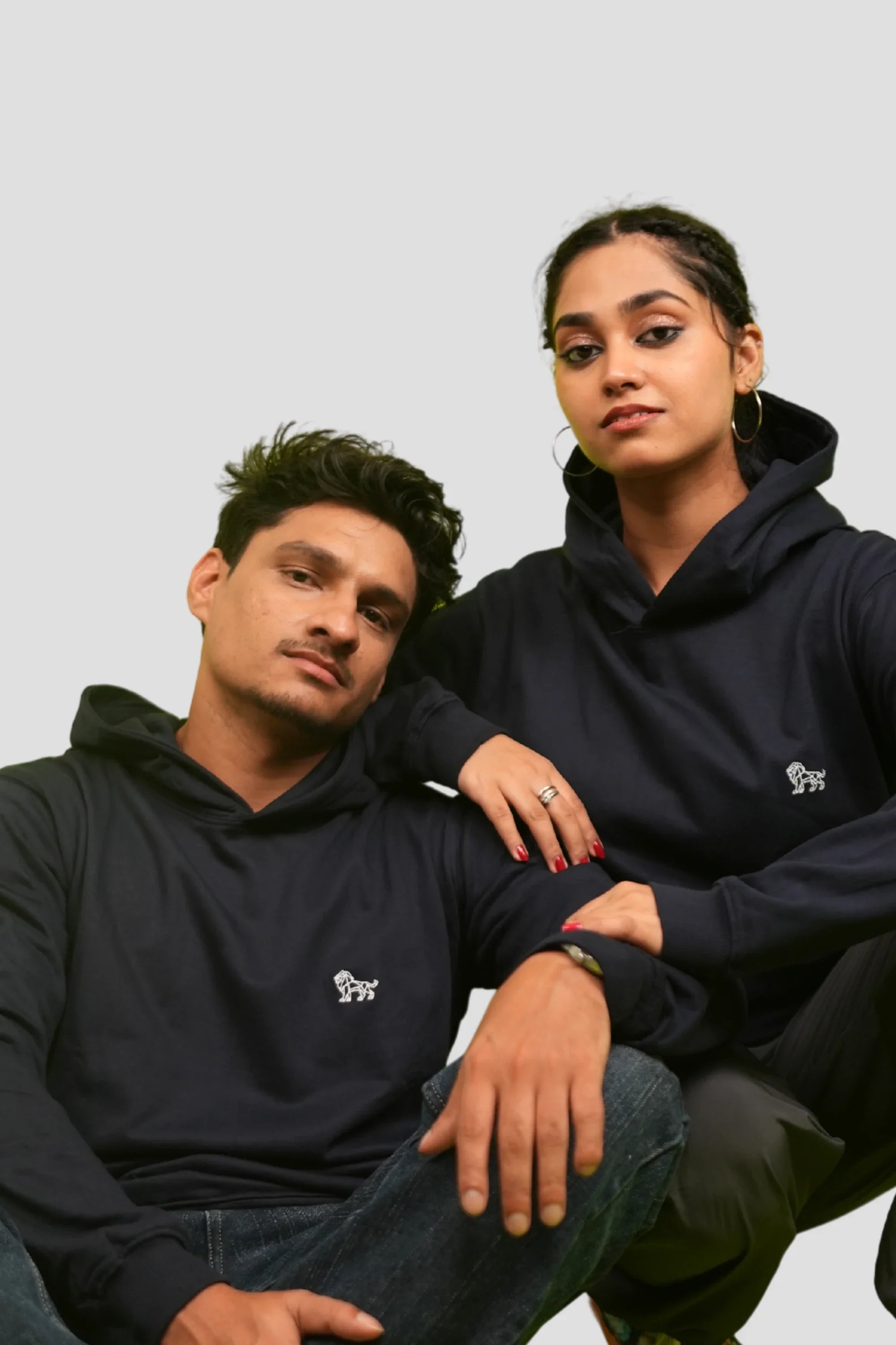 Model wearing Navy Depth oversized navy hoodie – Cooleo India