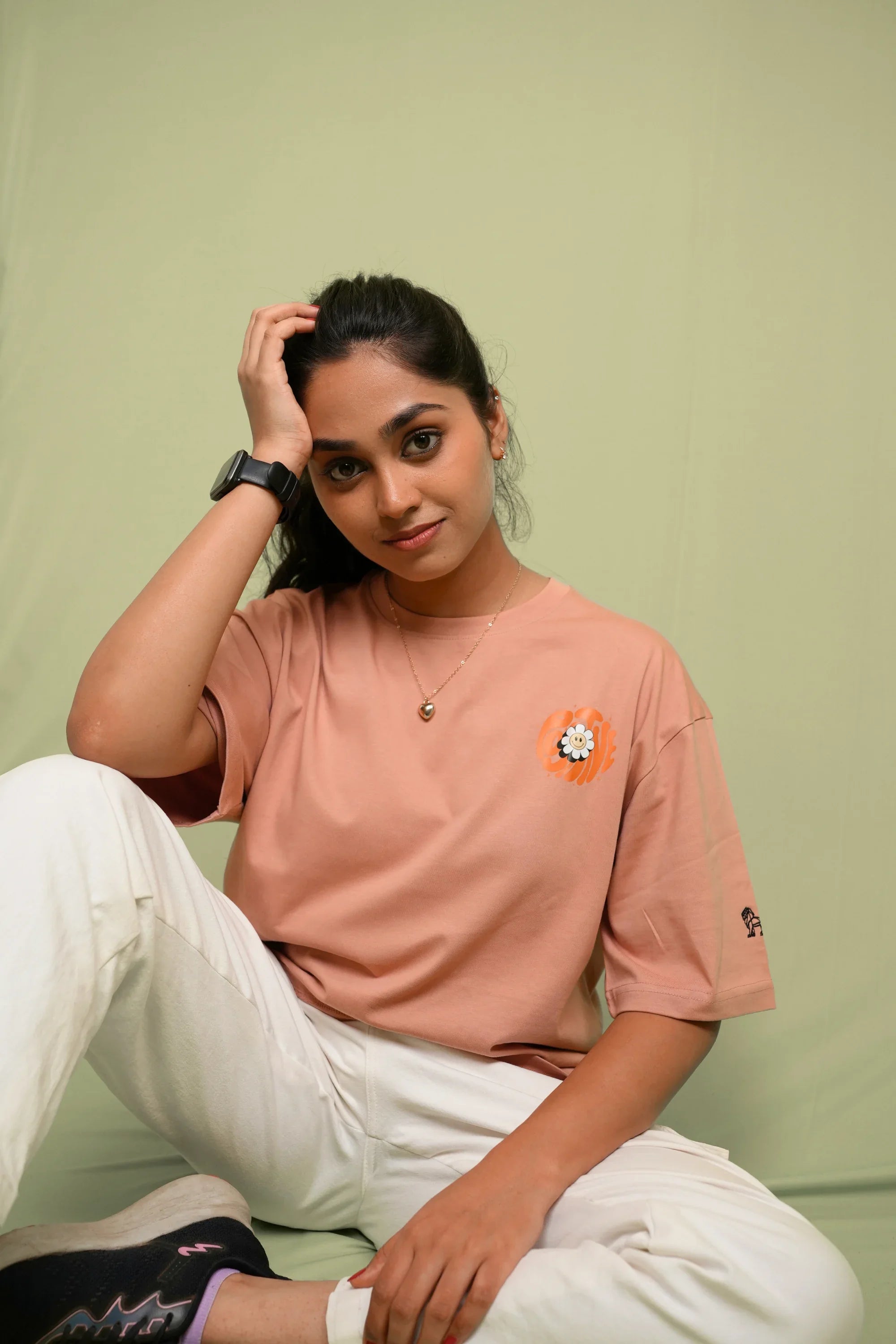 Positive Blush Horizon pink oversized t-shirt front view – Cooleo India