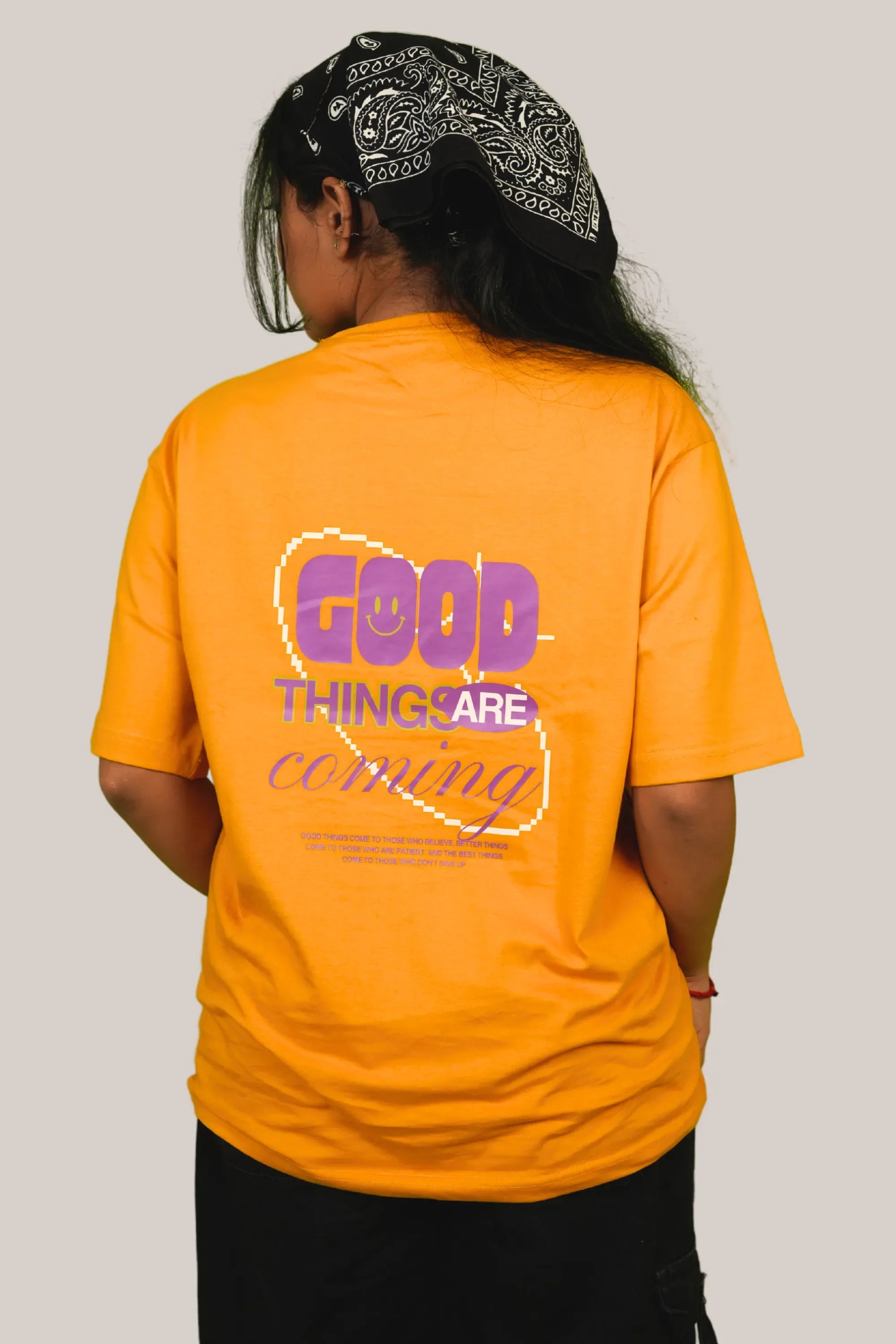 Good Vibes Golden Hour tee with positive energy back print – Cooleo India