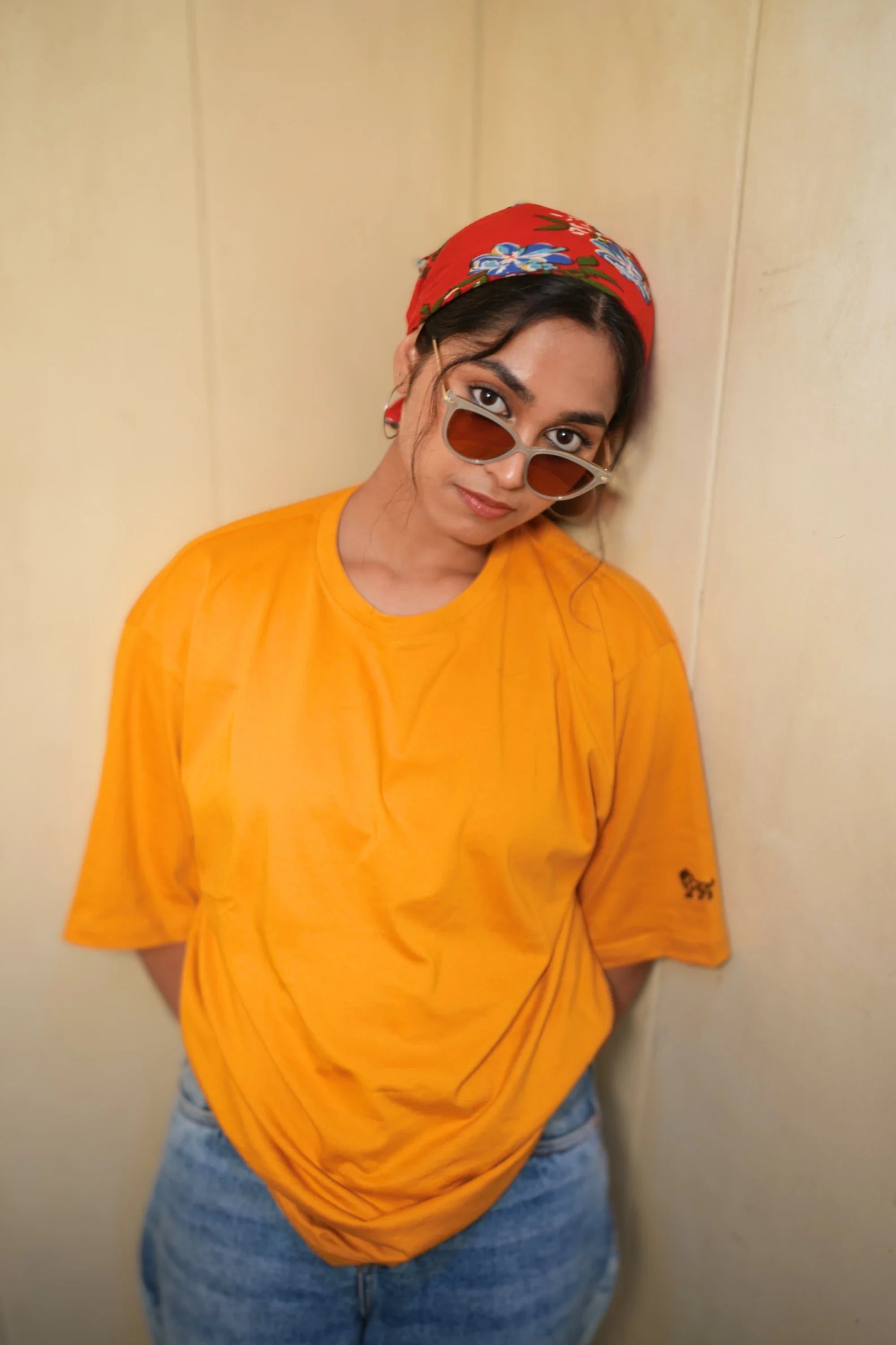 Golden Hour yellow oversized t-shirt front view – Cooleo India