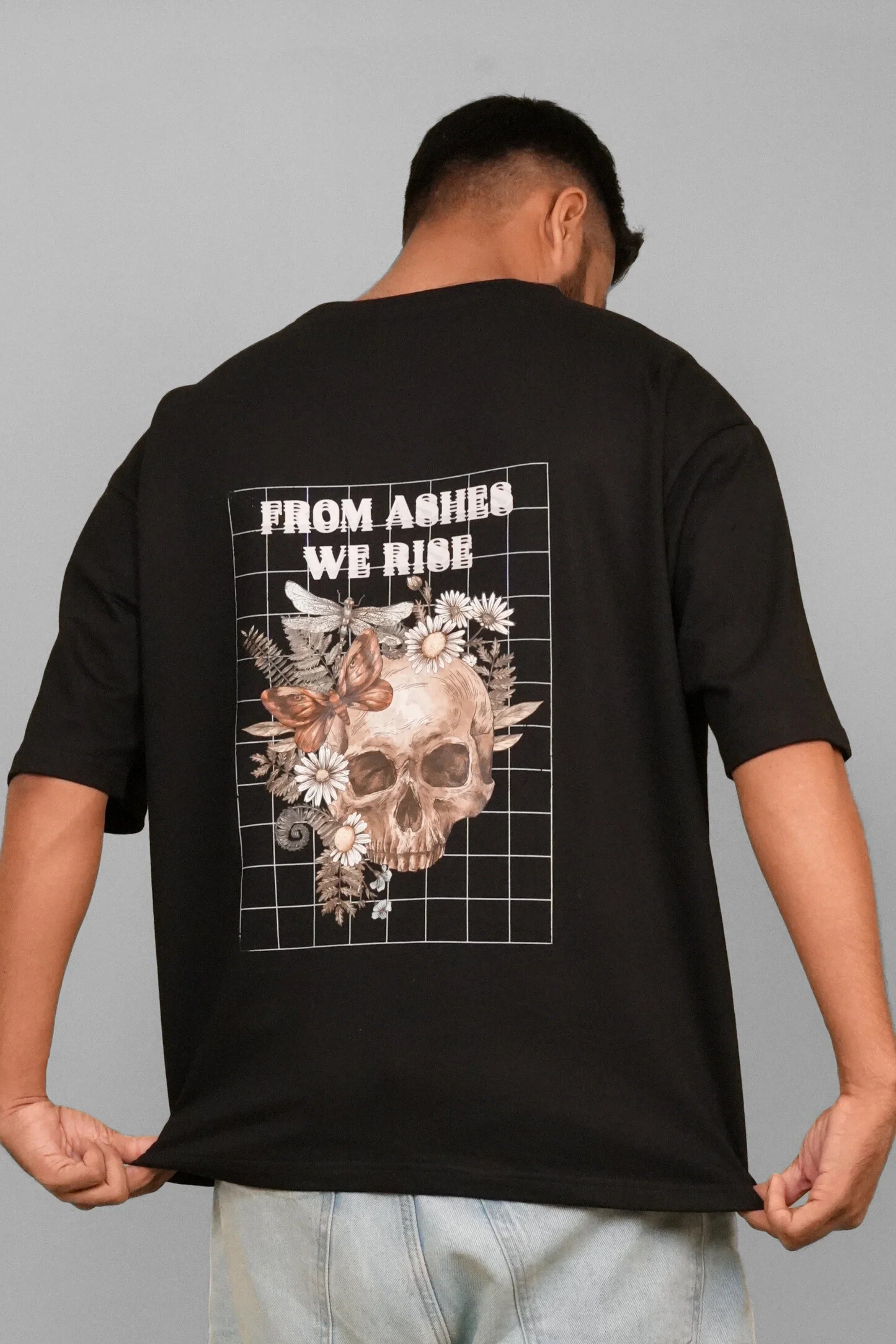 Midnight Rise Luxe black oversized t-shirt back view – Cooleo India