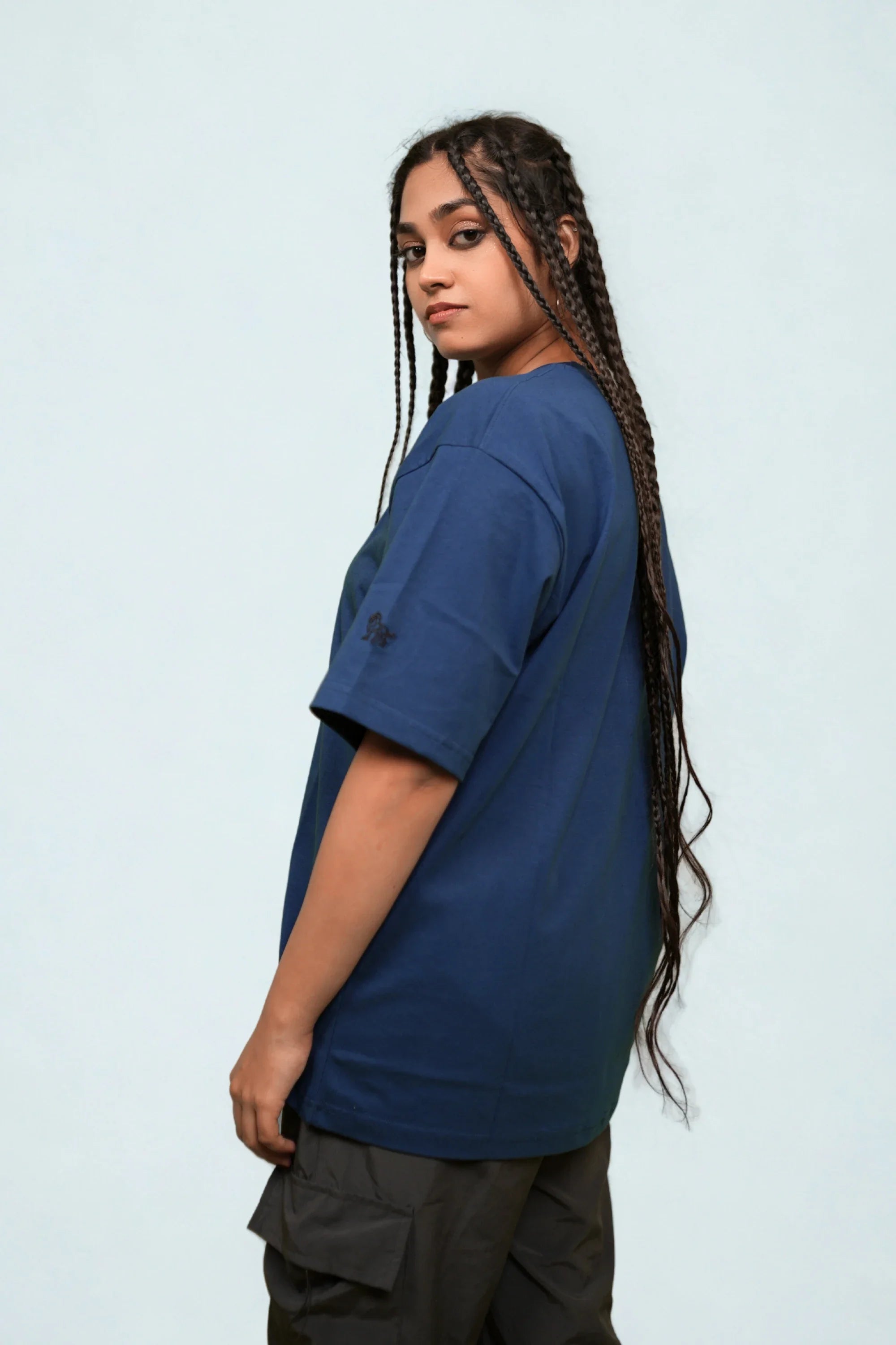 Side view of Stormblue blue oversized streetwear tee – Cooleo