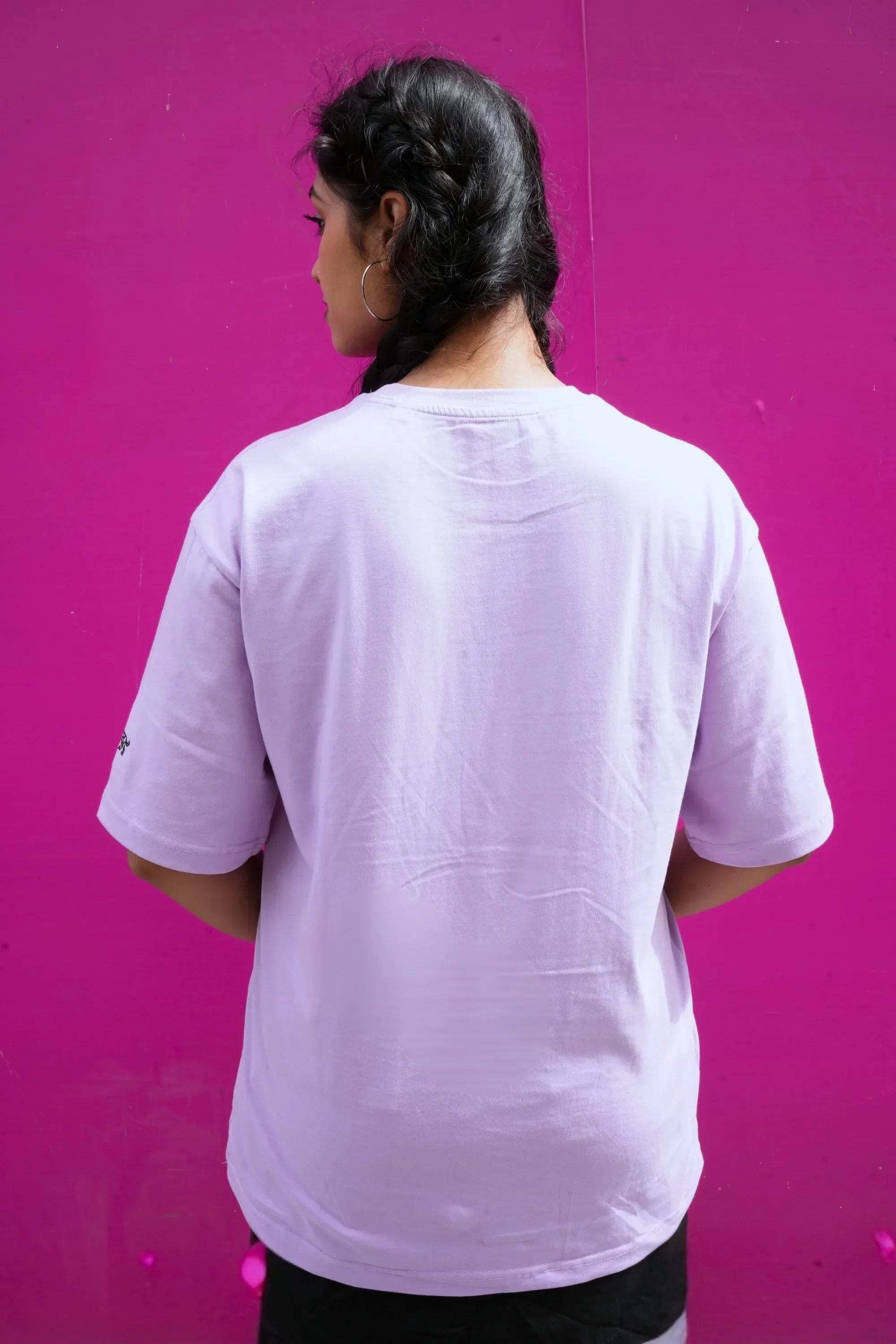 Mauve Shadow lavender oversized t-shirt back view – Cooleo India