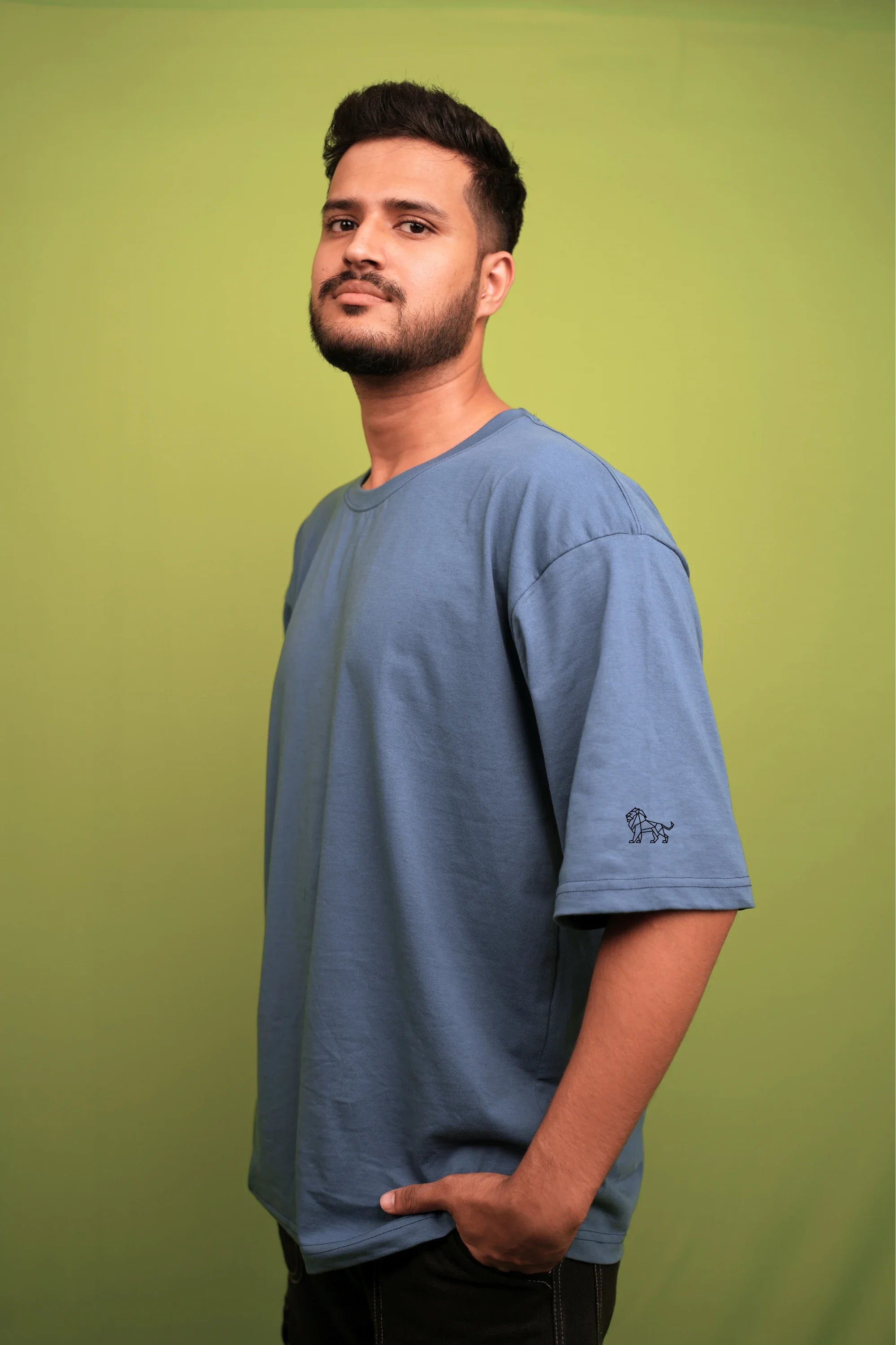 Blue Mist oversized crew t-shirt front view – Cooleo India