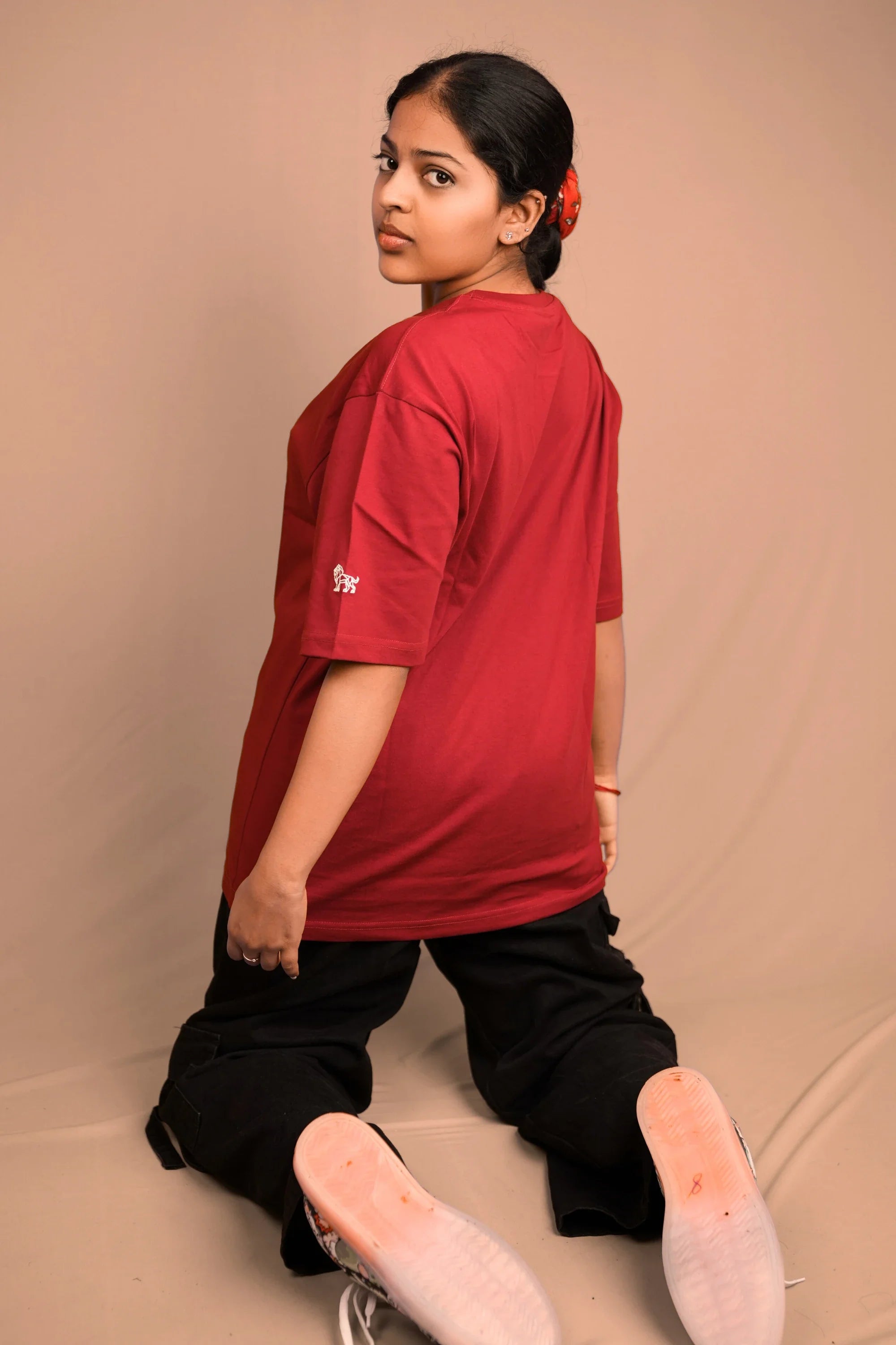 Crimson Dept red oversized t-shirt back view – Cooleo India