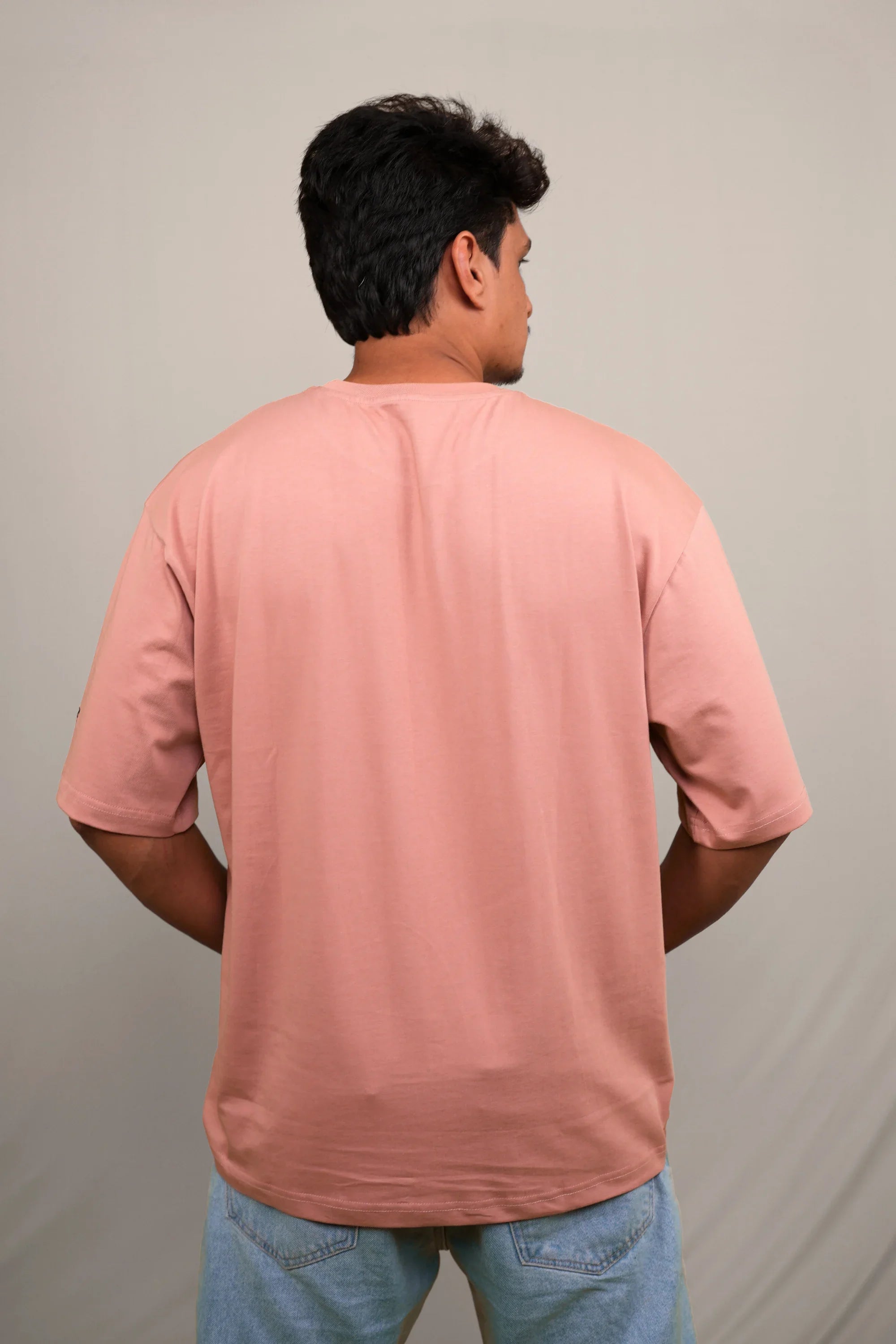 Blush Horizon pink oversized t-shirt back view – Cooleo India